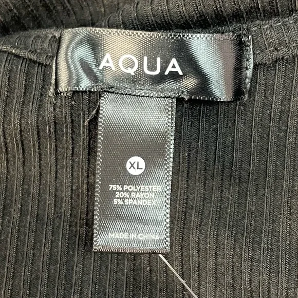 Aqua Ribbed V-Neck Knit Dress Black - Picture 6 of 7